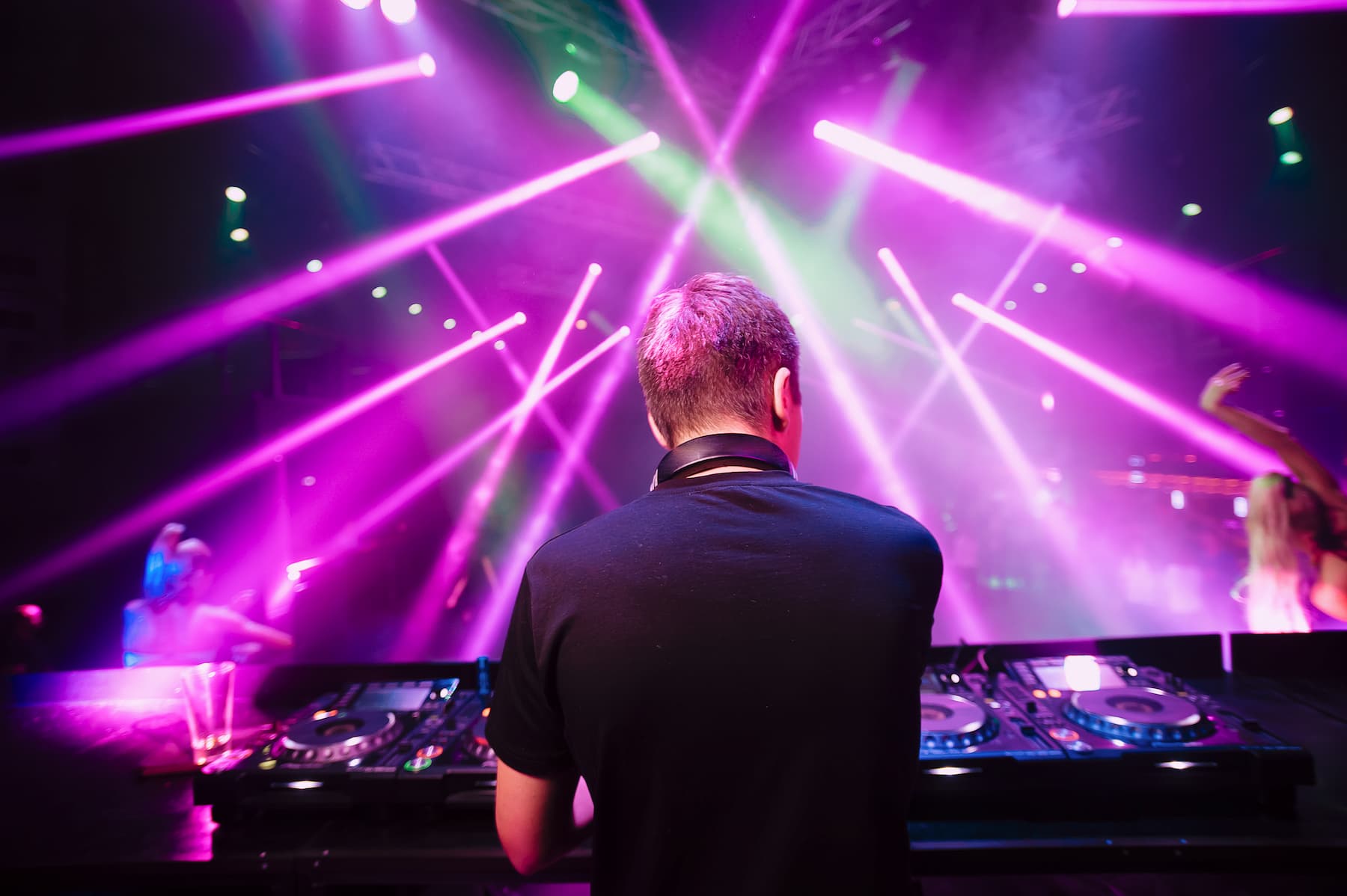 sound & light solutions specialist